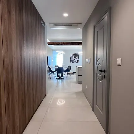 Old Jerusalem * Trnawa