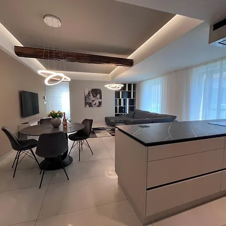 Old Jerusalem Apartament Trnawa